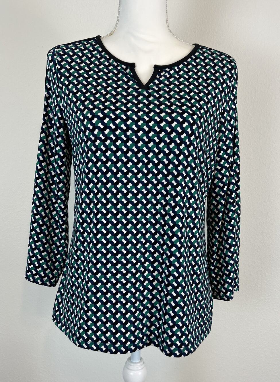 Liz Claiborne Career Geo Print Split Neck Blouse Small Navy Green 3/4 Sleeve